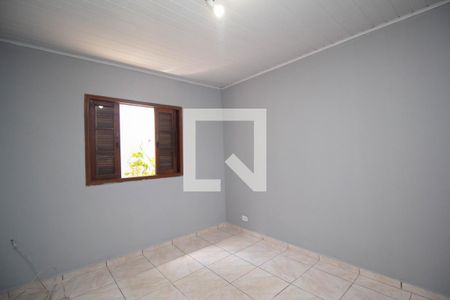 Quarto 2 de casa para alugar com 2 quartos, 50m² em Vila Bruna, São Paulo