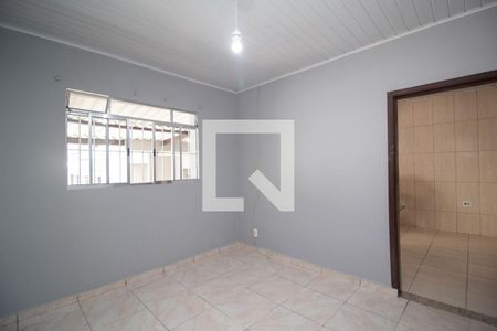 Sala de casa para alugar com 2 quartos, 50m² em Vila Bruna, São Paulo