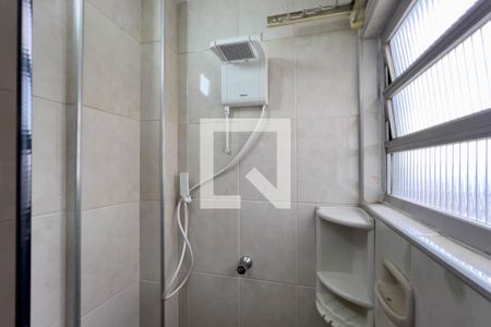 Banheiro de kitnet/studio à venda com 1 quarto, 35m² em Aclimação, São Paulo