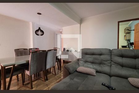 Sala de casa à venda com 2 quartos, 100m² em Jardim Monte Libano, Santo André