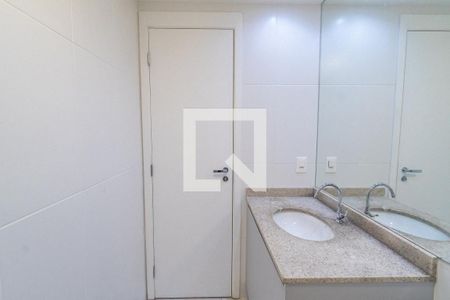 Banheiro de apartamento para alugar com 1 quarto, 45m² em Vila Clementino, São Paulo