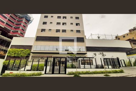 Apartamento à venda com 82m², 2 quartos e 2 vagas Apartamento à venda com 82m², 2 quartos e 2 vagasFachada e portaria