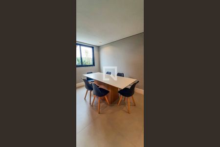Apartamento à venda com 82m², 2 quartos e 2 vagas Apartamento à venda com 82m², 2 quartos e 2 vagasCoworking