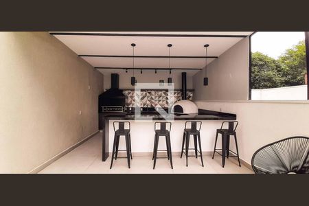 Apartamento à venda com 82m², 2 quartos e 2 vagas Apartamento à venda com 82m², 2 quartos e 2 vagasÁrea comum - Churrasqueira