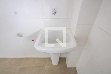 Apartamento à venda com 82m², 2 quartos e 2 vagas Apartamento à venda com 82m², 2 quartos e 2 vagasCozinha e Área de Serviço