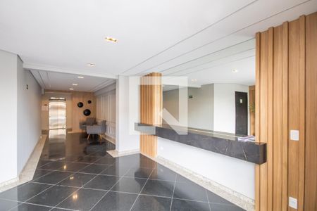 Apartamento à venda com 82m², 2 quartos e 2 vagas Apartamento à venda com 82m², 2 quartos e 2 vagasHall de entrada