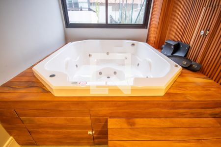 Apartamento à venda com 82m², 2 quartos e 2 vagas Apartamento à venda com 82m², 2 quartos e 2 vagasÁrea comum