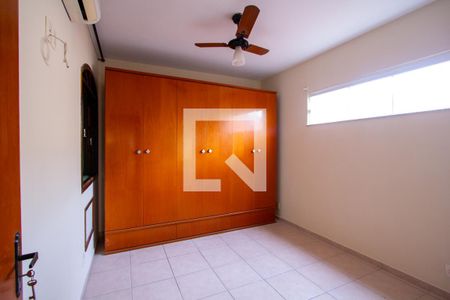 Quarto 2 de casa de condomínio para alugar com 3 quartos, 120m² em Santana, Niterói