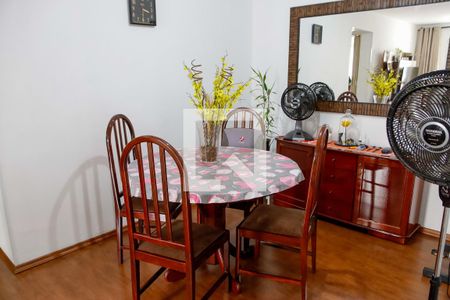 Sala de apartamento à venda com 2 quartos, 62m² em Veloso, Osasco