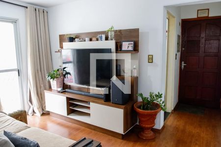 Sala de apartamento à venda com 2 quartos, 62m² em Veloso, Osasco