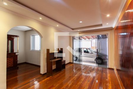 Sala 1 de casa à venda com 3 quartos, 200m² em Jardim Leblon, Belo Horizonte