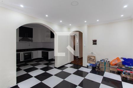 Sala 3 de casa à venda com 3 quartos, 200m² em Jardim Leblon, Belo Horizonte