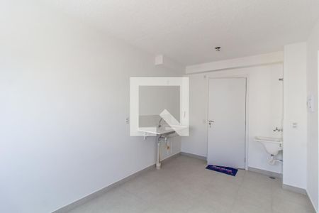 Sala/Cozinha de apartamento para alugar com 2 quartos, 32m² em Colônia (zona Leste), São Paulo