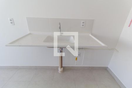 Sala/Cozinha de apartamento para alugar com 2 quartos, 32m² em Colônia (zona Leste), São Paulo