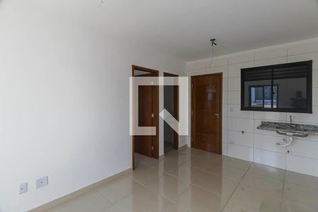 Sala/Cozinha de apartamento para alugar com 1 quarto, 32m² em Vila Miami, São Paulo