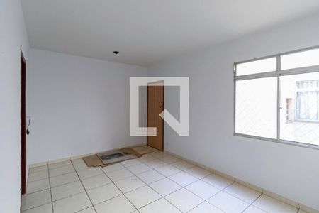 Sala  de apartamento para alugar com 3 quartos, 65m² em Monsenhor Messias, Belo Horizonte