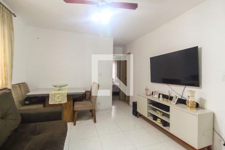 Sala de apartamento à venda com 2 quartos, 55m² em Vila Carmosina, São Paulo