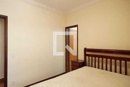 Suíte de apartamento para alugar com 3 quartos, 238m² em Sion, Belo Horizonte