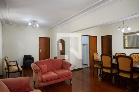 Sala de apartamento para alugar com 3 quartos, 238m² em Sion, Belo Horizonte