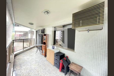 Apartamento à venda com 4 quartos, 143m² em Icaraí, Niterói