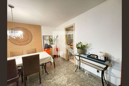 Apartamento à venda com 4 quartos, 143m² em Icaraí, Niterói