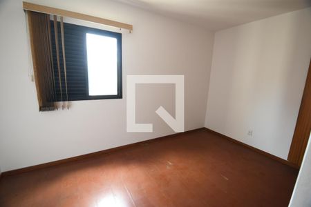 Quarto  de apartamento à venda com 1 quarto, 50m² em Vila Itapura, Campinas