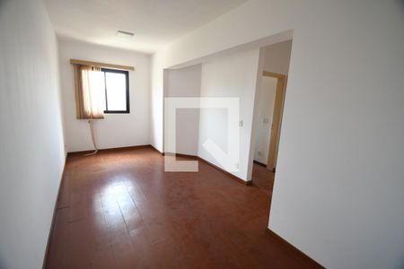 Sala de apartamento à venda com 1 quarto, 50m² em Vila Itapura, Campinas