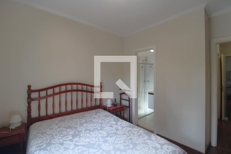 Suíte de apartamento para alugar com 3 quartos, 110m² em Vila Sofia, São Paulo