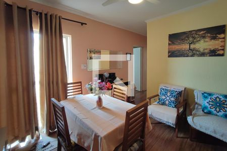 Sala de apartamento à venda com 2 quartos, 64m² em Jardim Itatiaia, Campinas