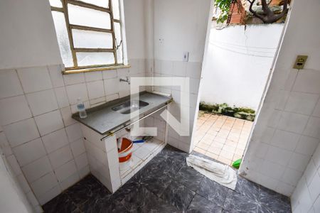 Cozinha de casa para alugar com 1 quarto, 30m² em Quintino Bocaiúva, Rio de Janeiro