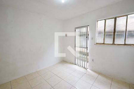 Sala / Quarto de casa para alugar com 1 quarto, 30m² em Quintino Bocaiúva, Rio de Janeiro