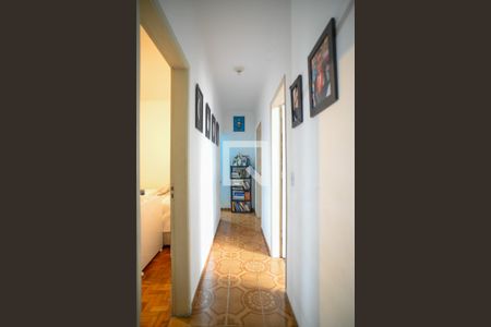 Corredor de casa à venda com 2 quartos, 276m² em Jardim Maria Estela, São Paulo