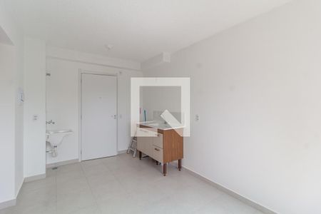 Sala/Cozinha de apartamento para alugar com 2 quartos, 32m² em Colônia (zona Leste), São Paulo