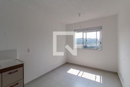 Sala/Cozinha de apartamento para alugar com 2 quartos, 32m² em Colônia (zona Leste), São Paulo