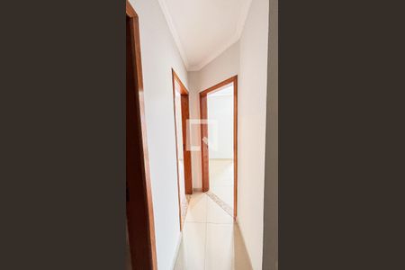 Corredor de apartamento à venda com 2 quartos, 48m² em Vila Camilópolis, Santo André