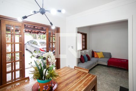 Sala 2 de casa à venda com 3 quartos, 180m² em Santa Branca, Belo Horizonte