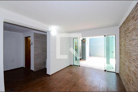 Sala 2 de casa à venda com 2 quartos, 141m² em Vila Rosalia, Guarulhos