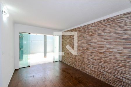 Sala 2 de casa à venda com 2 quartos, 141m² em Vila Rosalia, Guarulhos