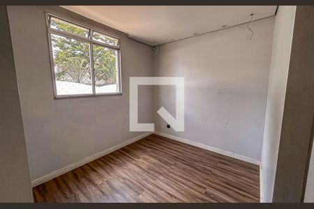 Quarto 1 / suite de apartamento para alugar com 3 quartos, 90m² em Cabral, Contagem