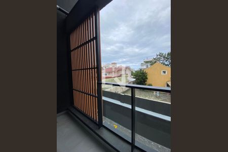 Sala/Cozinha - Vista de kitnet/studio para alugar com 1 quarto, 65m² em Rio Tavares, Florianópolis