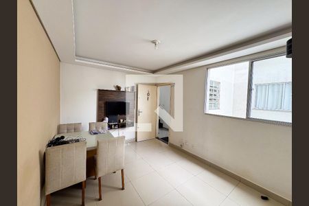 Sala de apartamento para alugar com 2 quartos, 48m² em Califórnia, Belo Horizonte