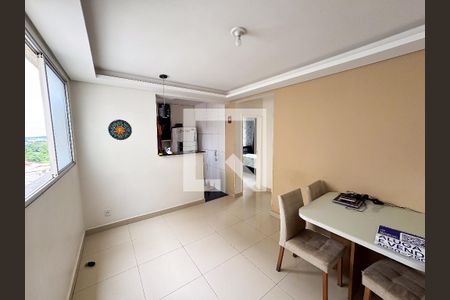 Sala de apartamento para alugar com 2 quartos, 48m² em Califórnia, Belo Horizonte