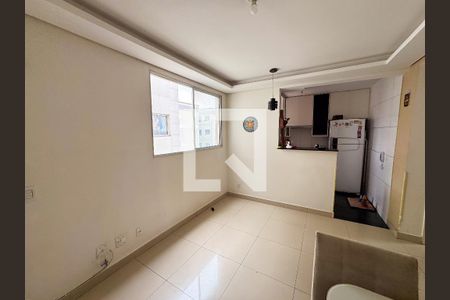 Sala de apartamento para alugar com 2 quartos, 48m² em Califórnia, Belo Horizonte