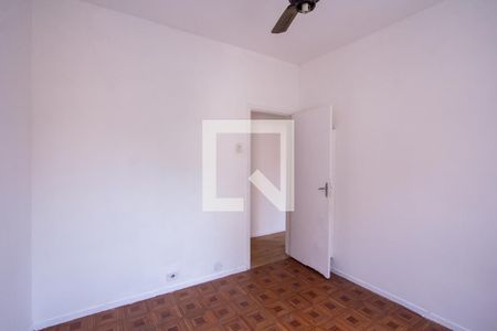 Quarto 1 de apartamento para alugar com 2 quartos, 47m² em Santana, Niterói