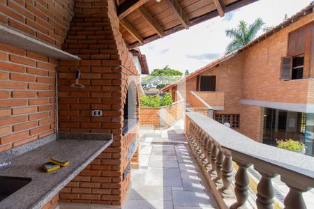 Casa de condomínio para alugar com 454m², 8 quartos e 6 vagas Casa de condomínio para alugar com 454m², 8 quartos e 6 vagasChurrasqueira