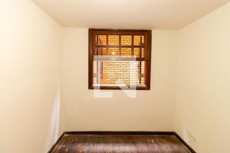 Casa de condomínio para alugar com 454m², 8 quartos e 6 vagas Casa de condomínio para alugar com 454m², 8 quartos e 6 vagasQuarto de serviço