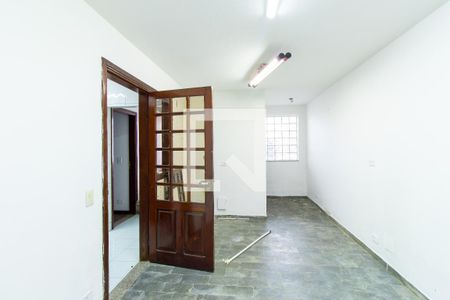 Casa de condomínio para alugar com 454m², 8 quartos e 6 vagas Casa de condomínio para alugar com 454m², 8 quartos e 6 vagasQuarto de serviço