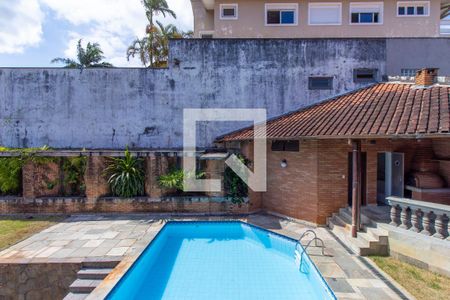 Casa de condomínio para alugar com 454m², 8 quartos e 6 vagas Casa de condomínio para alugar com 454m², 8 quartos e 6 vagasVista da Suíte 2