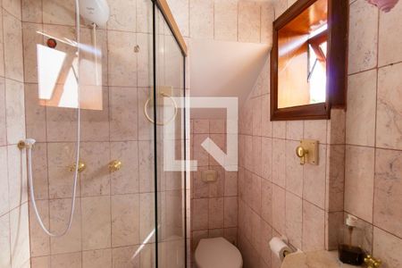 Casa de condomínio para alugar com 454m², 8 quartos e 6 vagas Casa de condomínio para alugar com 454m², 8 quartos e 6 vagasBanheiro da Suíte 3