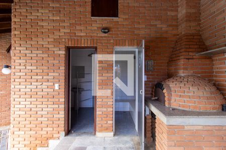 Casa de condomínio para alugar com 454m², 8 quartos e 6 vagas Casa de condomínio para alugar com 454m², 8 quartos e 6 vagasChurrasqueira